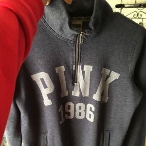 Victoria secret PINK sweatshirt like new no fading